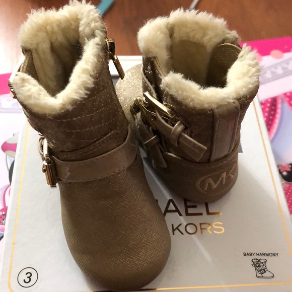 MICHAEL Michael Kors Other - Michael Kors baby harmony faux fur boots